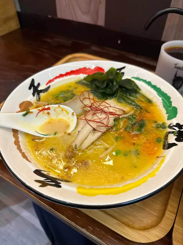 天(頂立雞白湯)