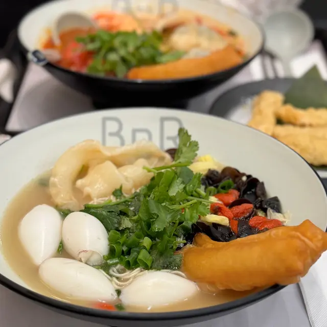 藥膳花膠釀魷筒淮山麵