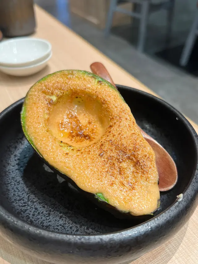 燒珍寶明太子醬牛油果
