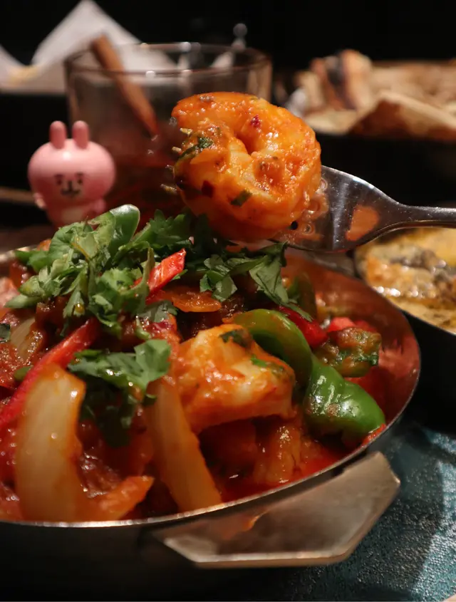 鑊仔洋蔥紅茄燴鮮蝦