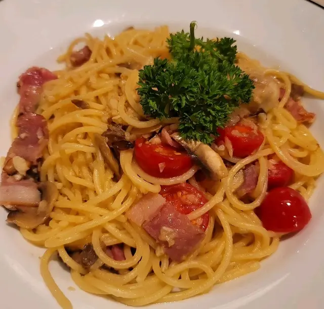 蒜蓉好咸意粉冇味😡👎🏻