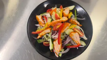 Chicken  tikka  salad