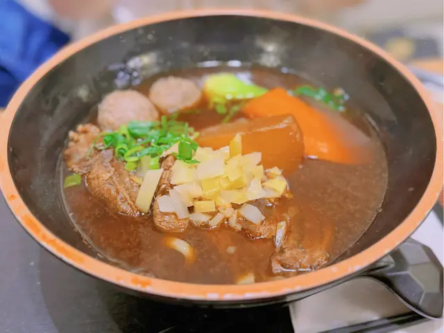 紅燒三寶牛肉麵