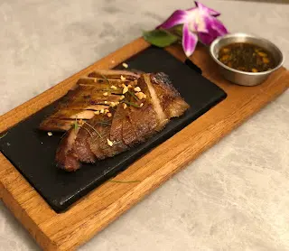 炭燒豬頸肉
