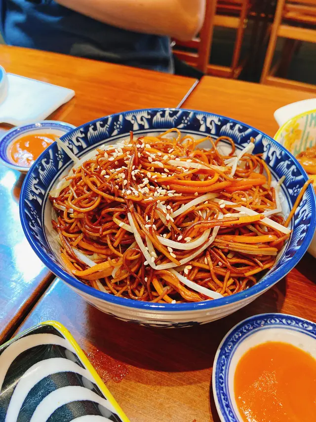 秘製豉油皇炒麵