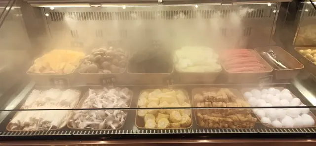 自助火鍋食物區
