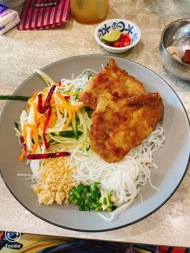 順化香茅豬扒撈檬 