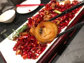 煙燻辣子通心鰻