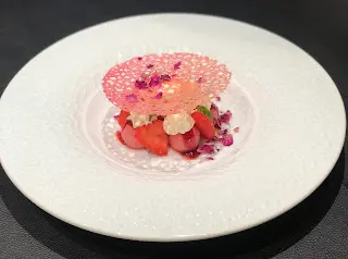 胭脂(玫瑰草莓奶凍)