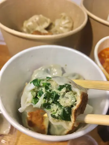 韭菜鲜肉煎饺