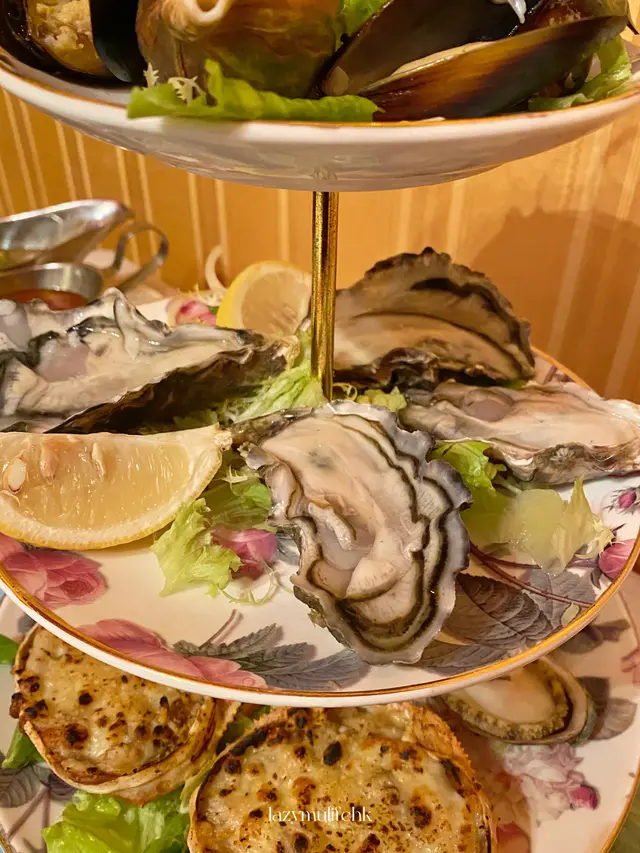 雜錦海鮮盤配香草汁二重奏