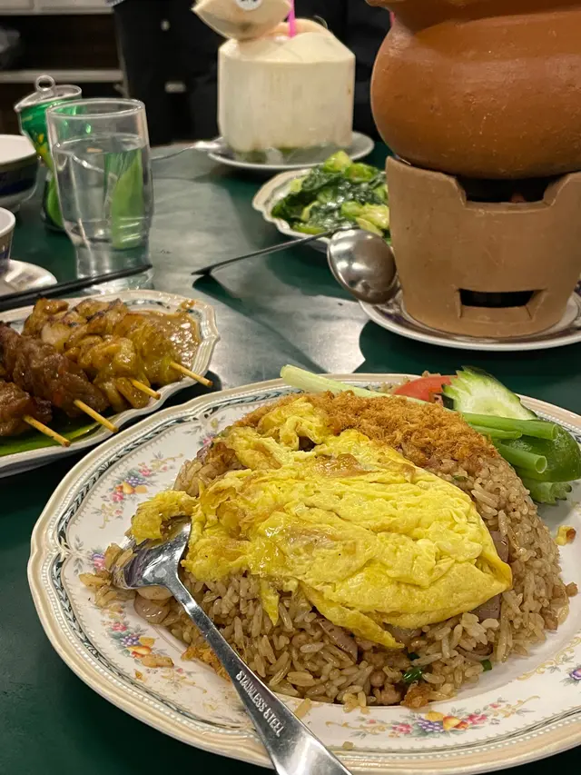 幾碟菜最好食係鹹魚炒椰菜苗
