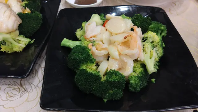 西蘭花蝦球帶子