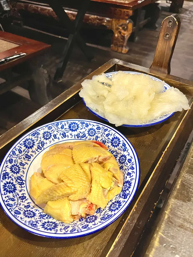 康熙花膠雞湯 (半隻)