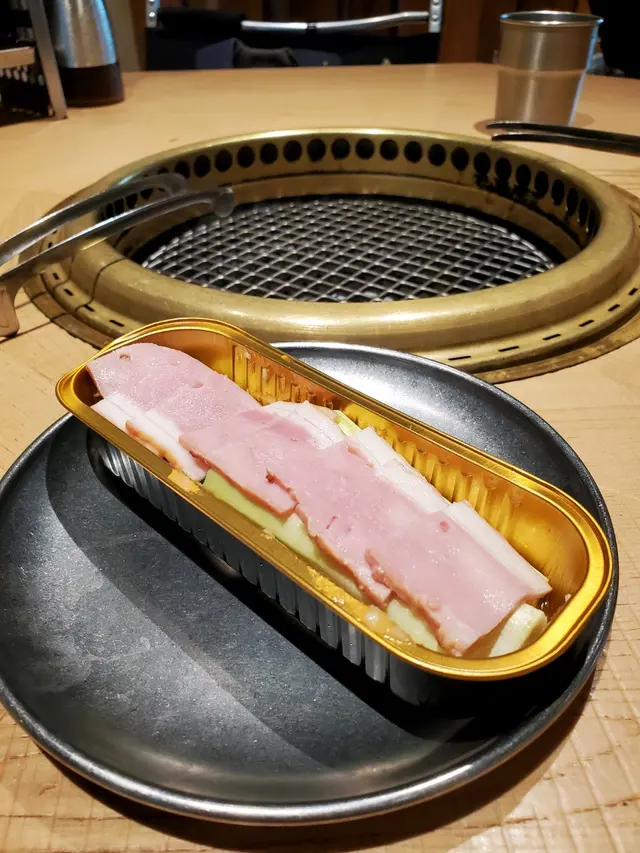 蒜香牛油煙肉蘆筍