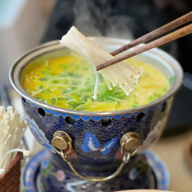 過橋金湯翡翠苗