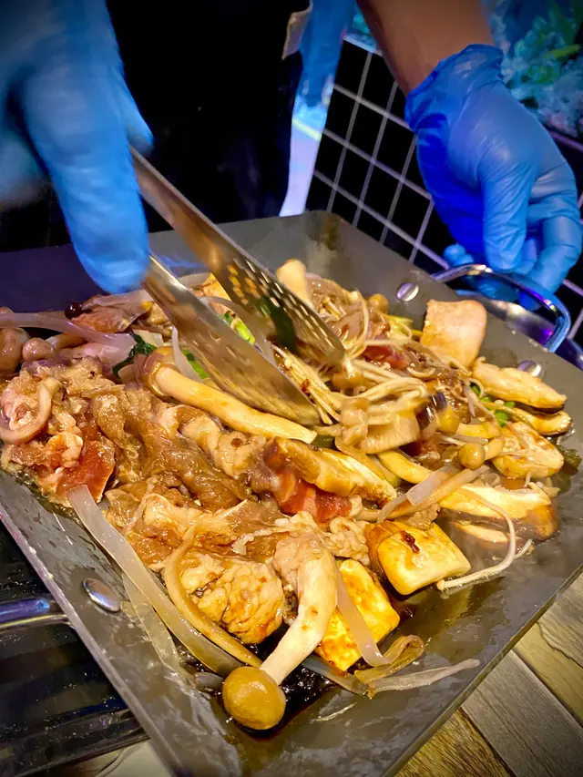 📌各種菇類烤牛肉