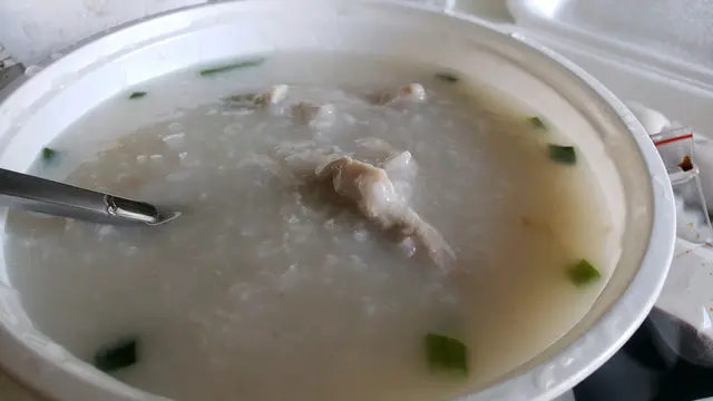 生滾肉片粥