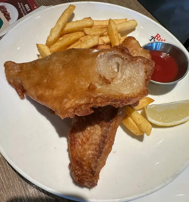 兩大片魚柳,好脆