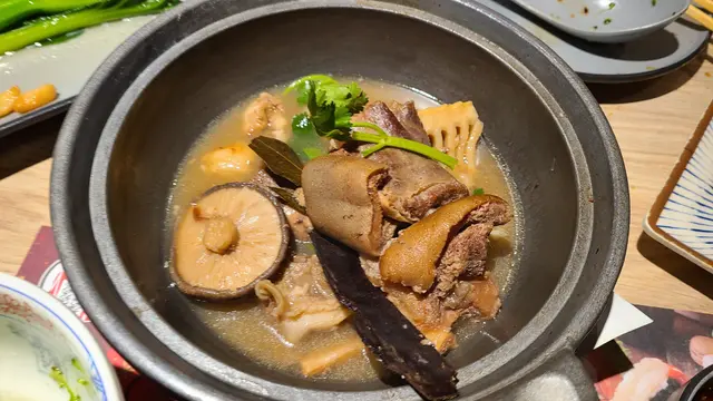 古法羊腩煲
