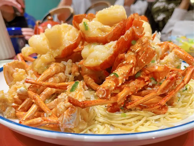 上湯焗龍蝦伊麵底