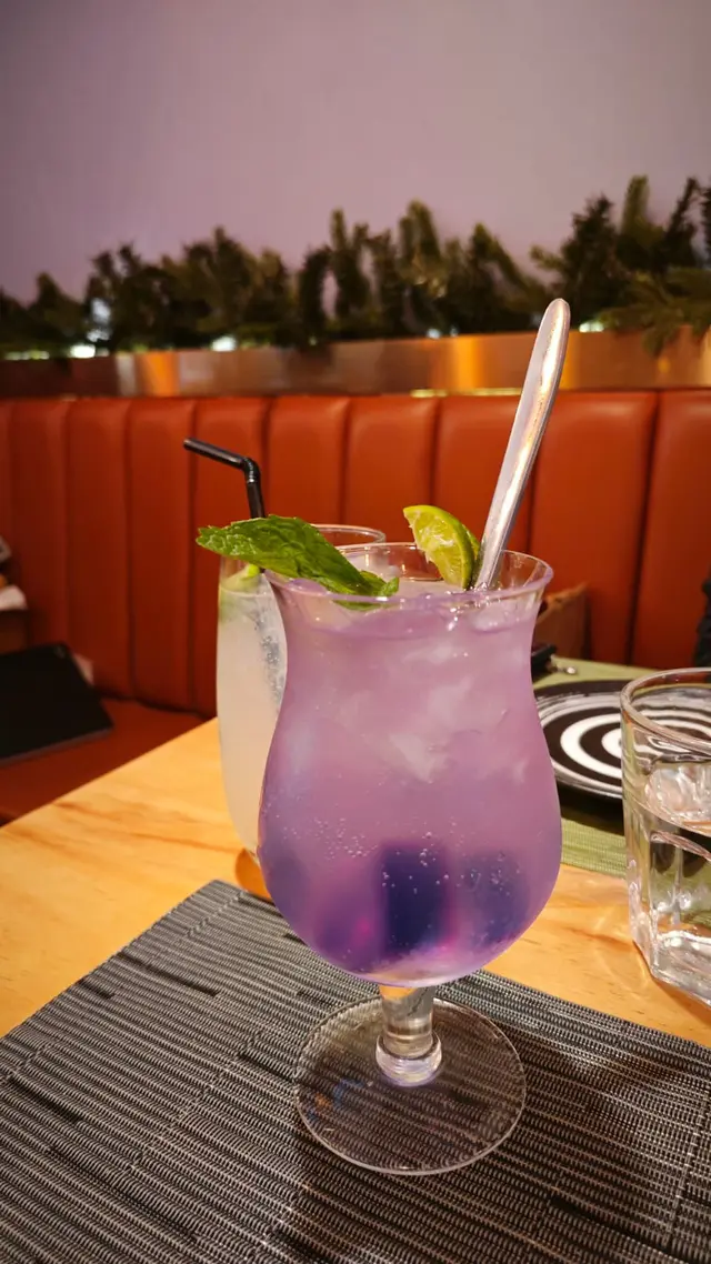 顏色夢幻，口感清新。