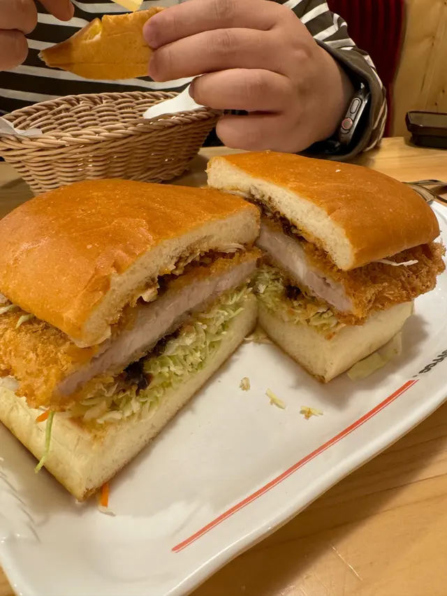 味噌炸豬扒方堡