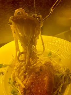 三文鱼子海胆忌廉蘑菇意粉