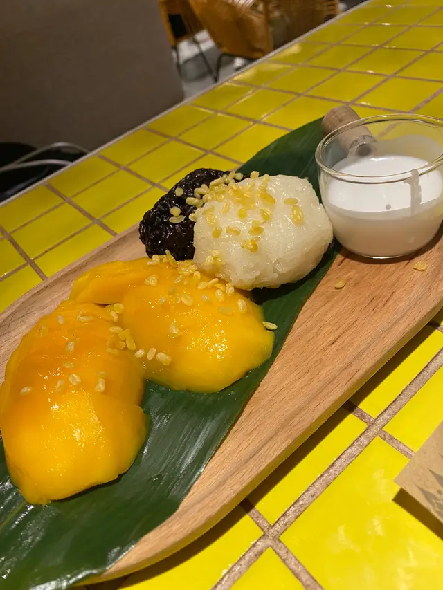 芒果糯米飯