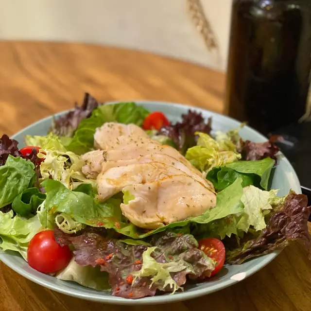 就算係減脂期食的沙律一樣可以好好吃架