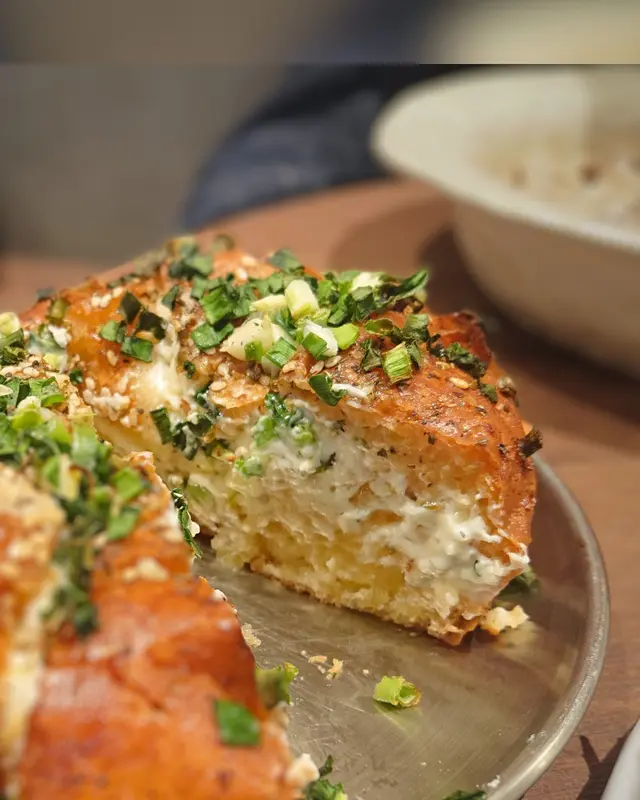 香蔥蒜蓉忌廉芝士包