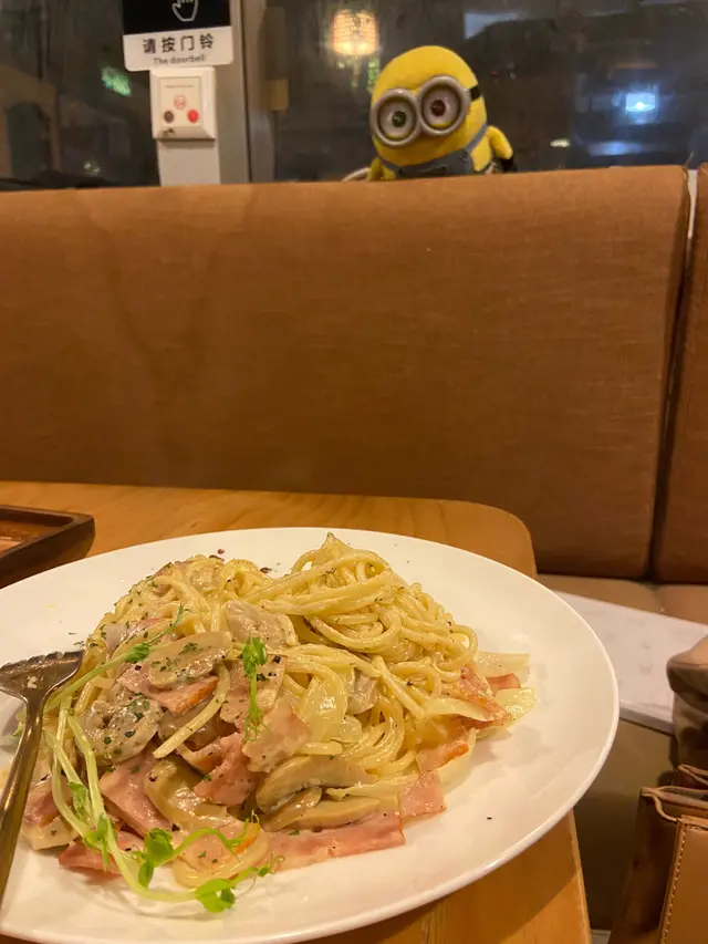 蛋黃汁卡邦尼意粉