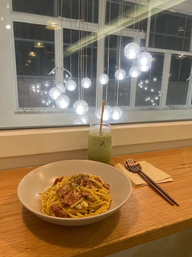 Linguine Carbonara  +  Iced  Matcha  Latte