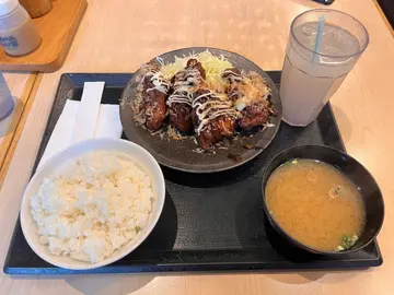 大阪烧鸡髀肉套餐