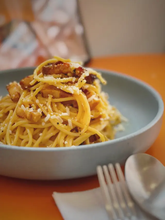 意大利風乾豬腩肉卡邦尼意粉