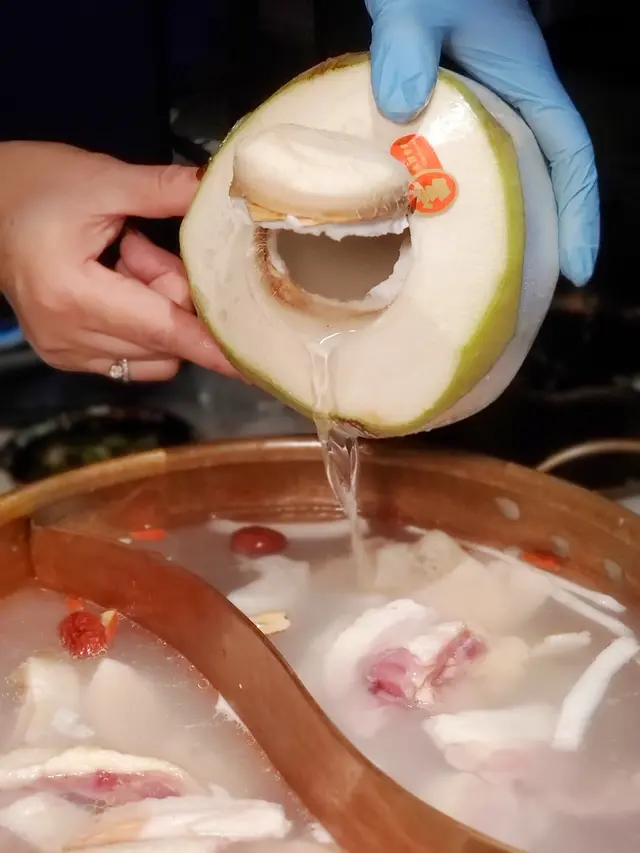 海南椰子文昌雞鍋