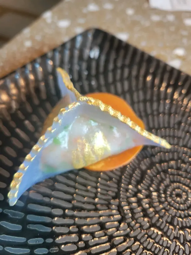 三角海鮮餃