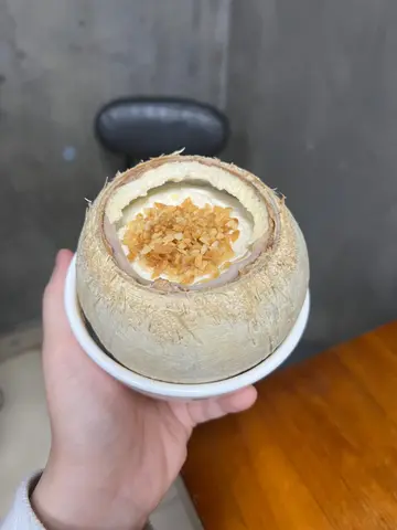 椰皇燉蛋