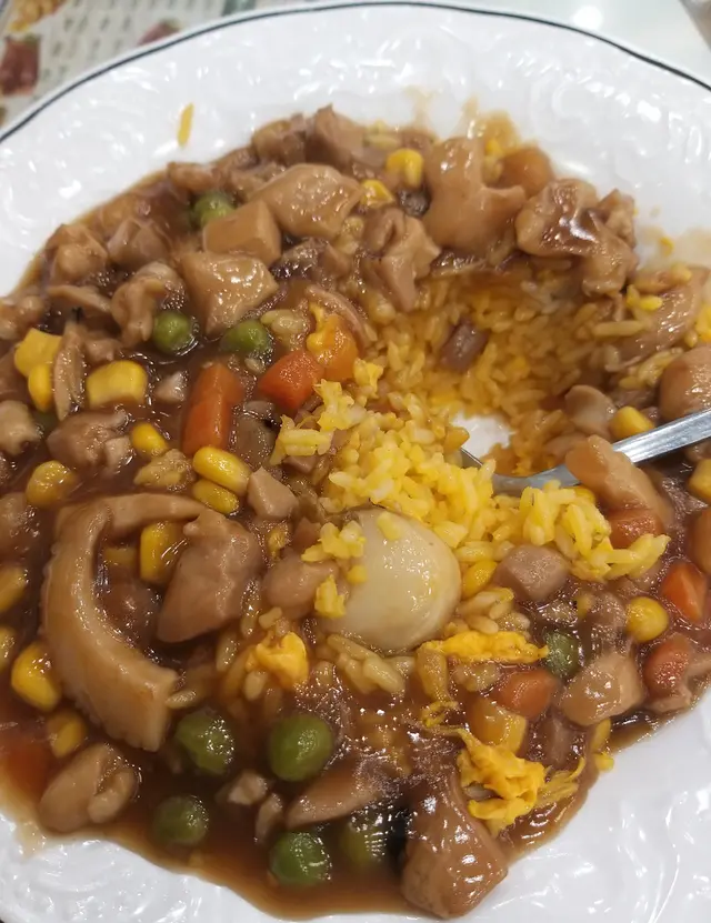 瑤柱海鮮帆立貝福建炒飯