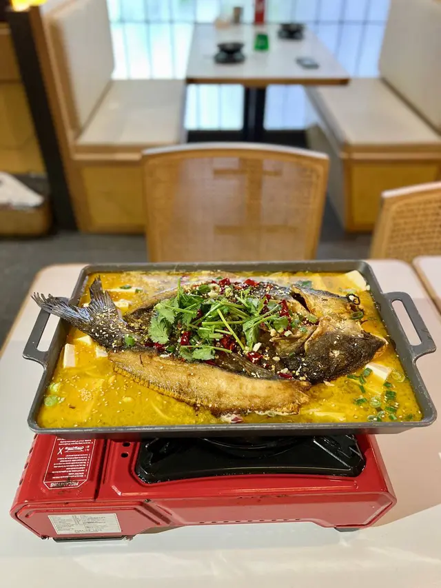 酸菜豆腐青花椒烤魚