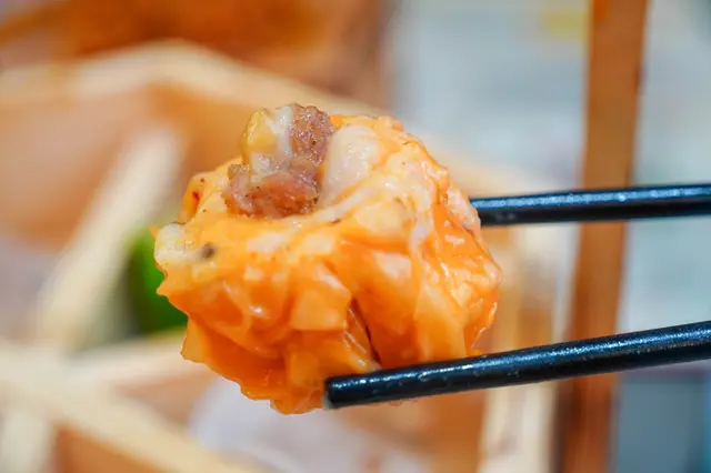 黃椒醬龍利魚燒賣