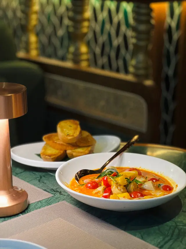 馬沙文咖喱魷魚釀豬肉