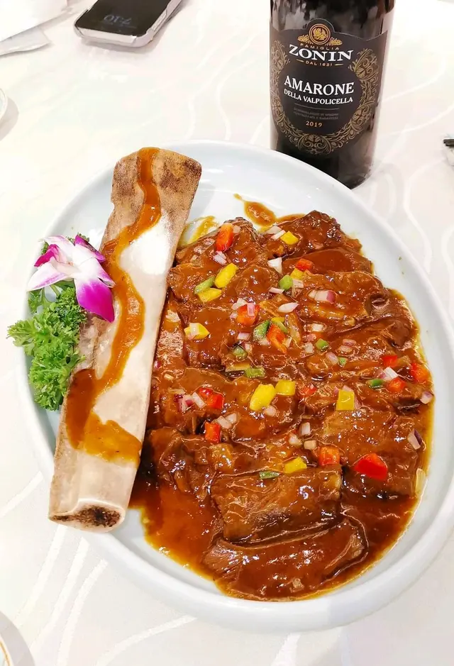 百里香草燴牛肋條