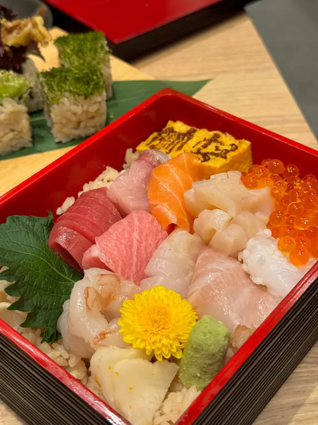 雪村刺身丼