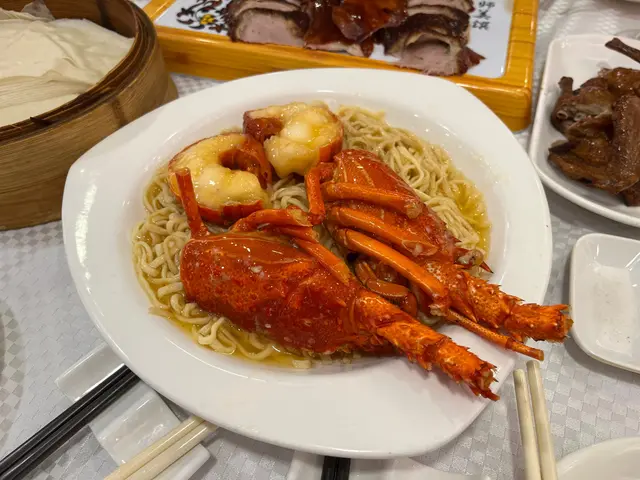 上湯焗龍蝦伊麵