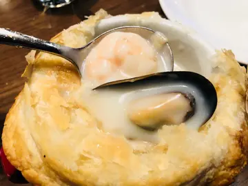 海鮮酥皮湯