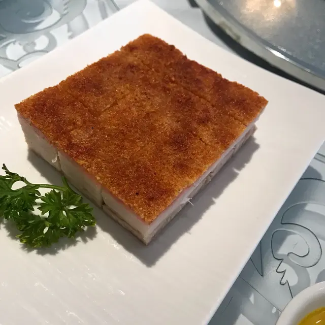 皮脆但肉瘦，咬落有啲實