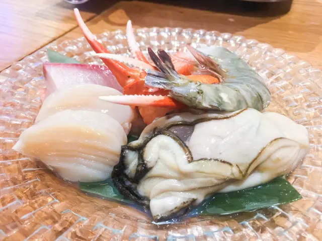 野菜雜菜海鮮鍋