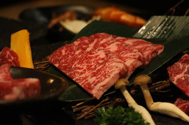 澳洲黑毛和牛盛合 