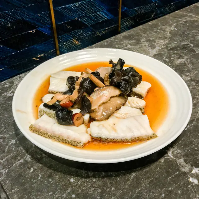 雲耳蒸鱸魚片